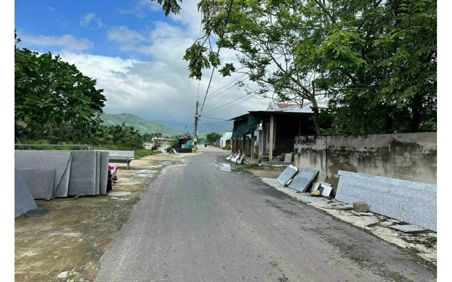 Duy Nhất Lô View Sông Tu Bông Giá Tốt Chỉ 720 Triệu Thuộc Vạn Khánh - Vạn Ninh - Khánh Hòa